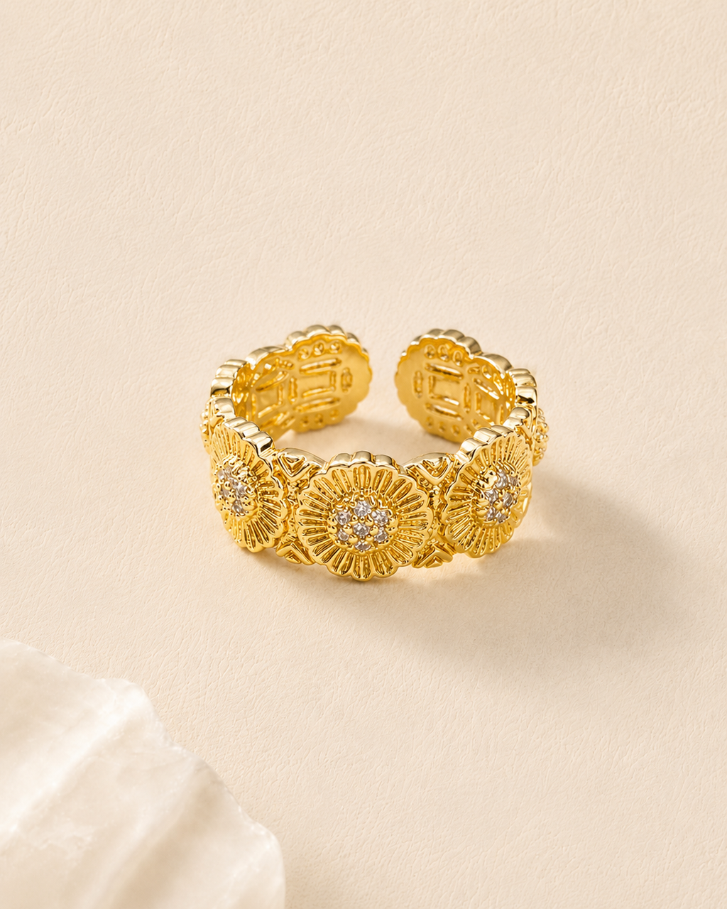 HELIOS Ring
