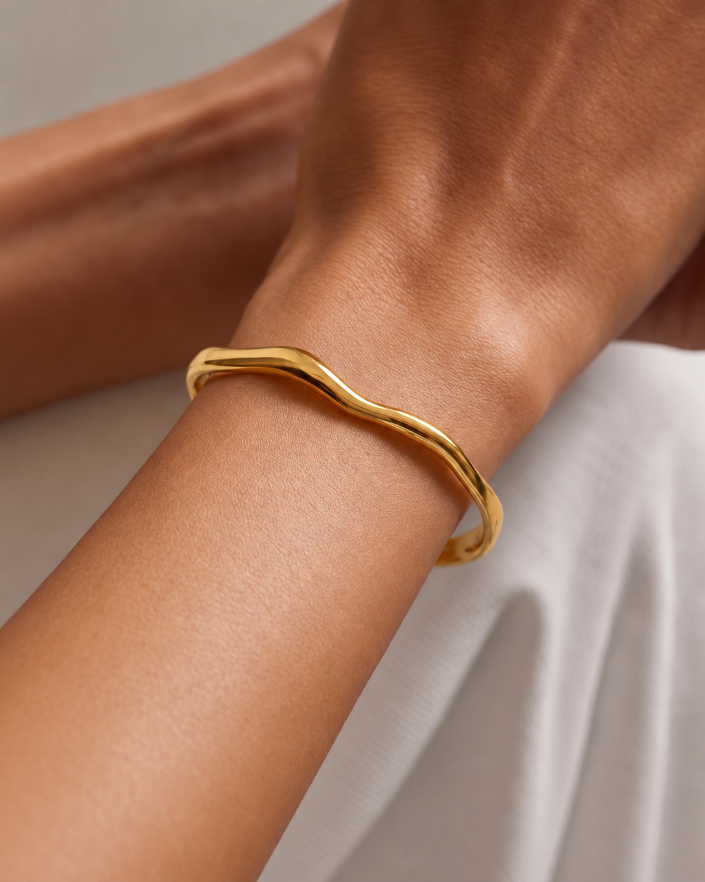 FLOE Cuff