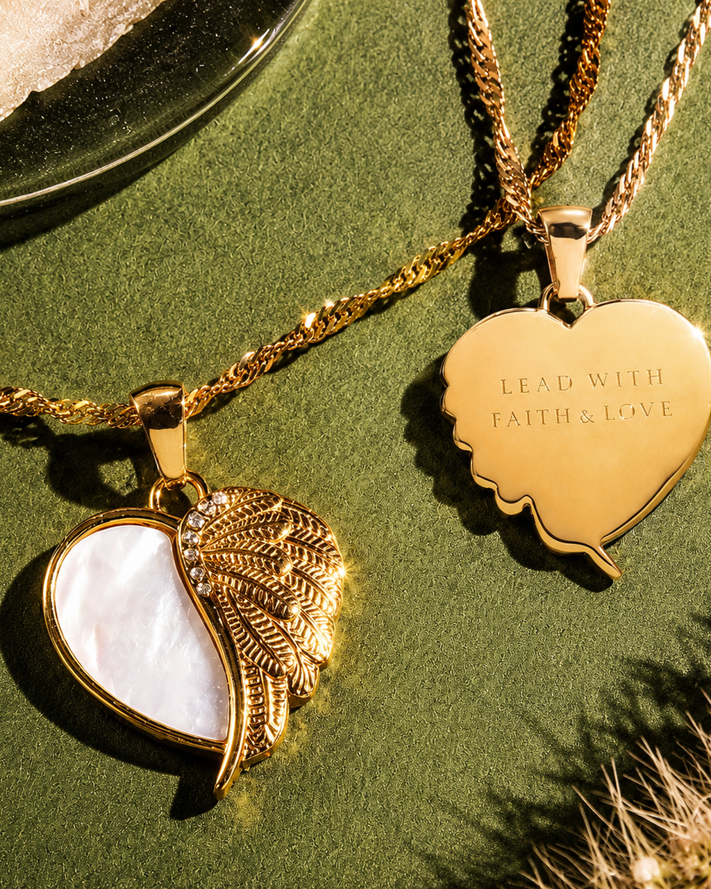 AMOUR Necklace